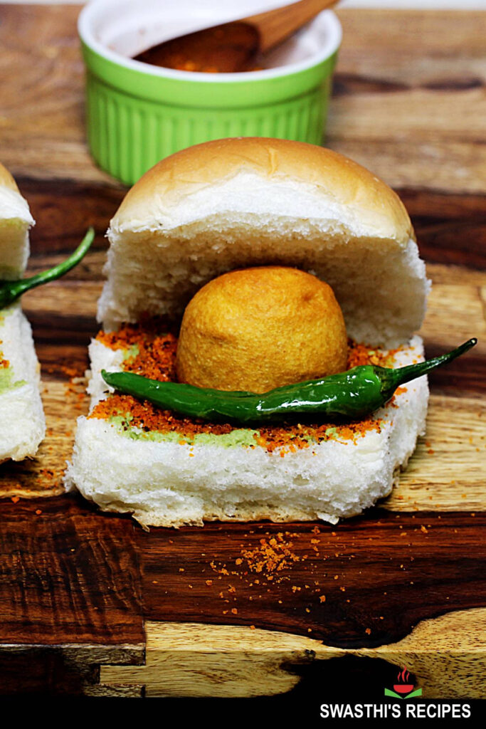 Vada Pav Recipe Mumbai Street Style Swasthi s Recipes